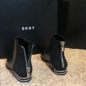 DKNY Lacey-mid calf boot